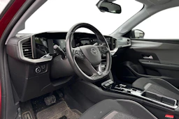 punainen Opel Mokka 2021 kuva 3.