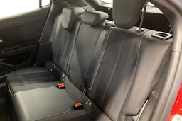 Punainen Opel Mokka 2021 kuva 10.