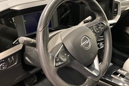 Punainen Opel Mokka 2021 kuva 14.