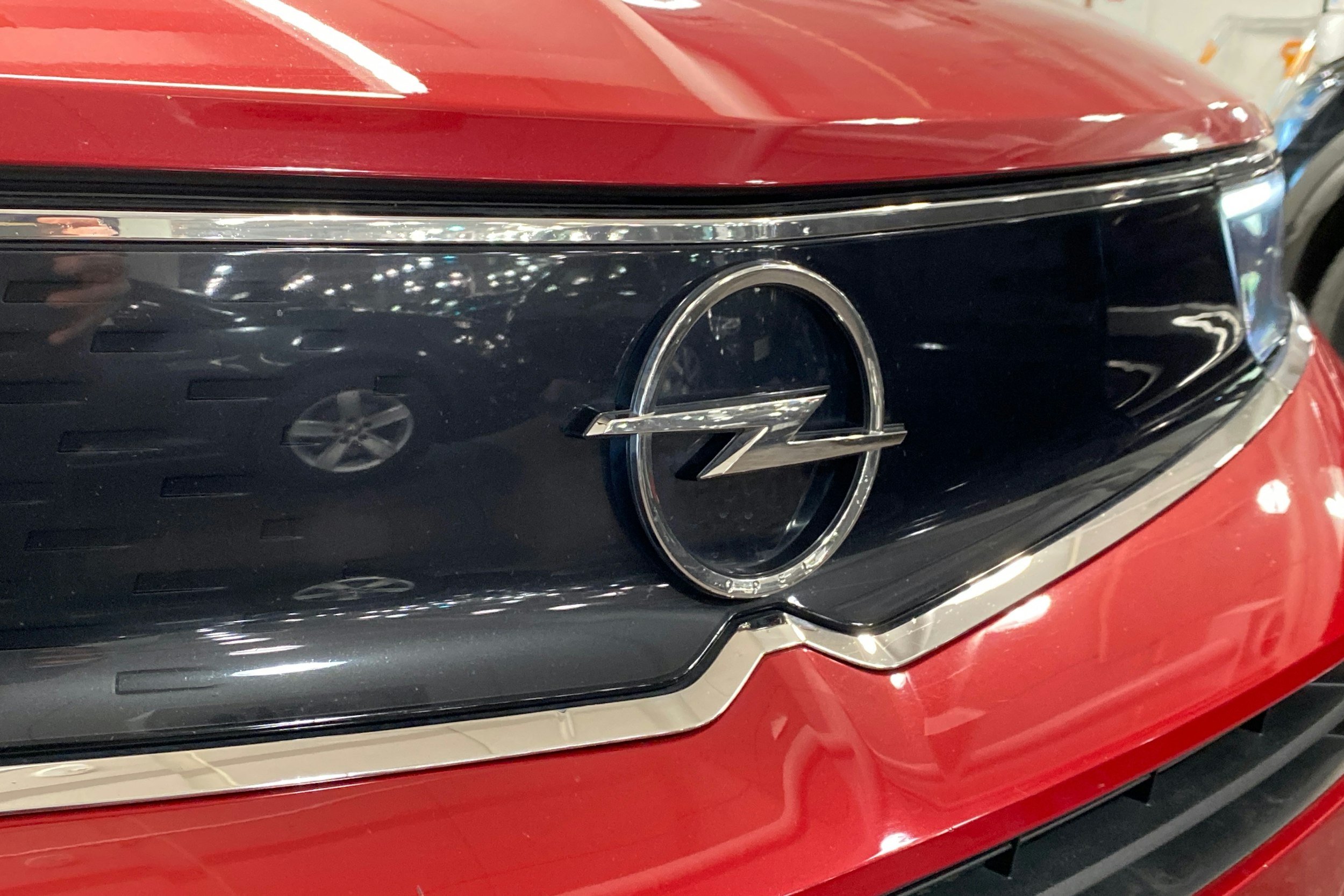 Punainen Opel Mokka 2021 kuva 23.