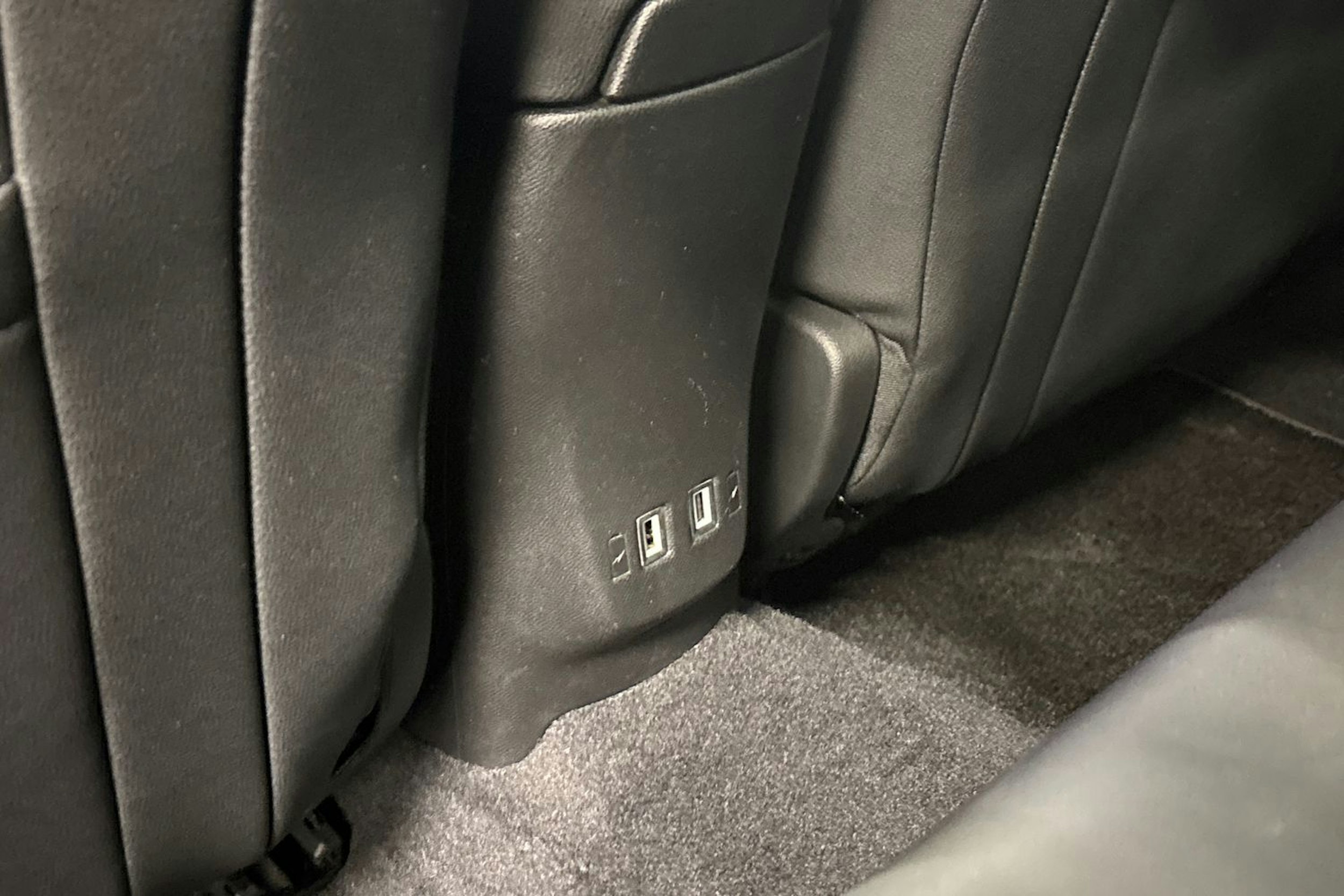 vihreä Opel Mokka 2021 kuva 17.