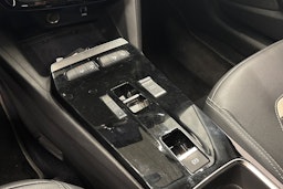 vihreä Opel Mokka 2021 kuva 28.