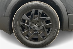 musta Opel Mokka 2022 kuva 11.