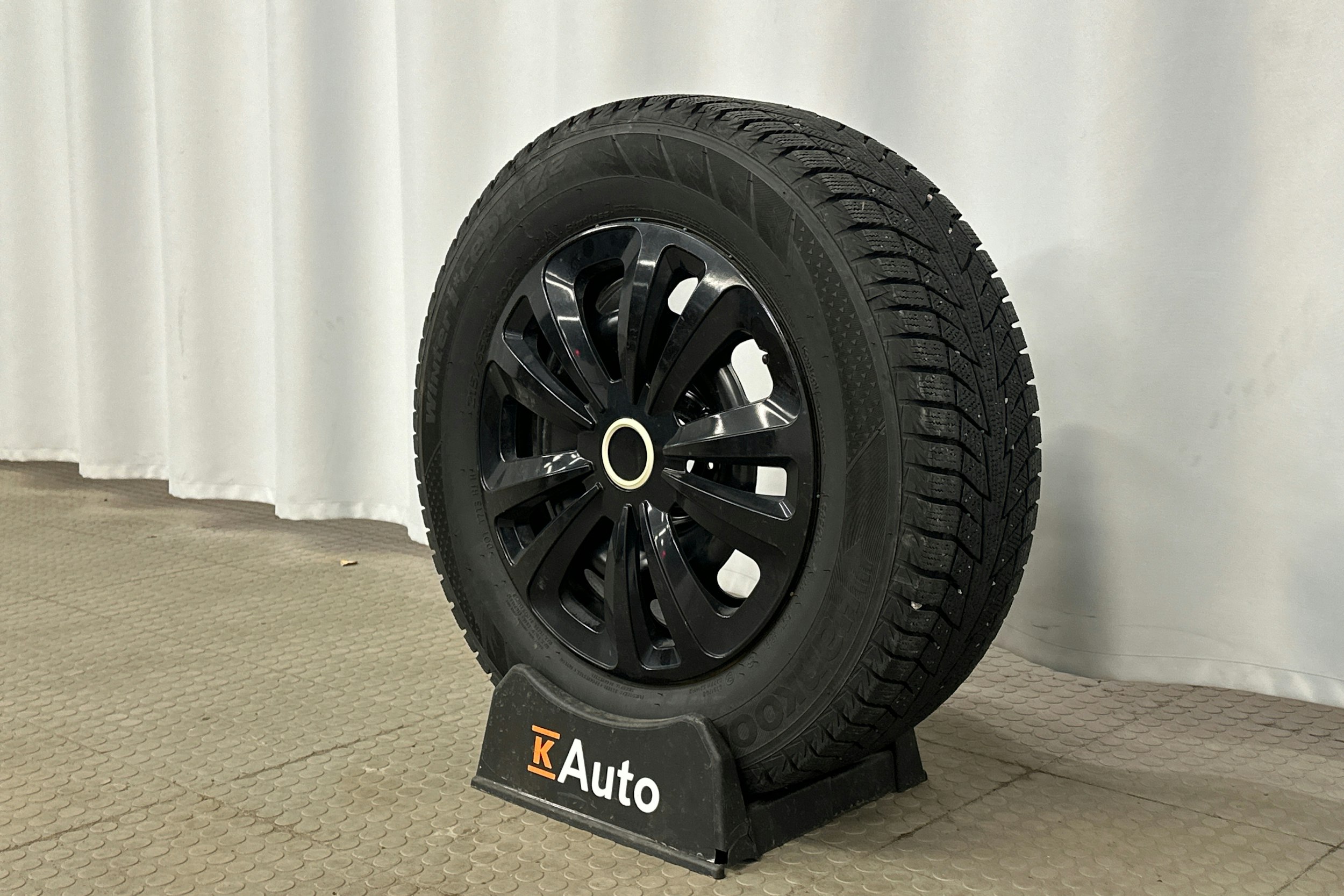 musta Opel Mokka 2022 kuva 13.