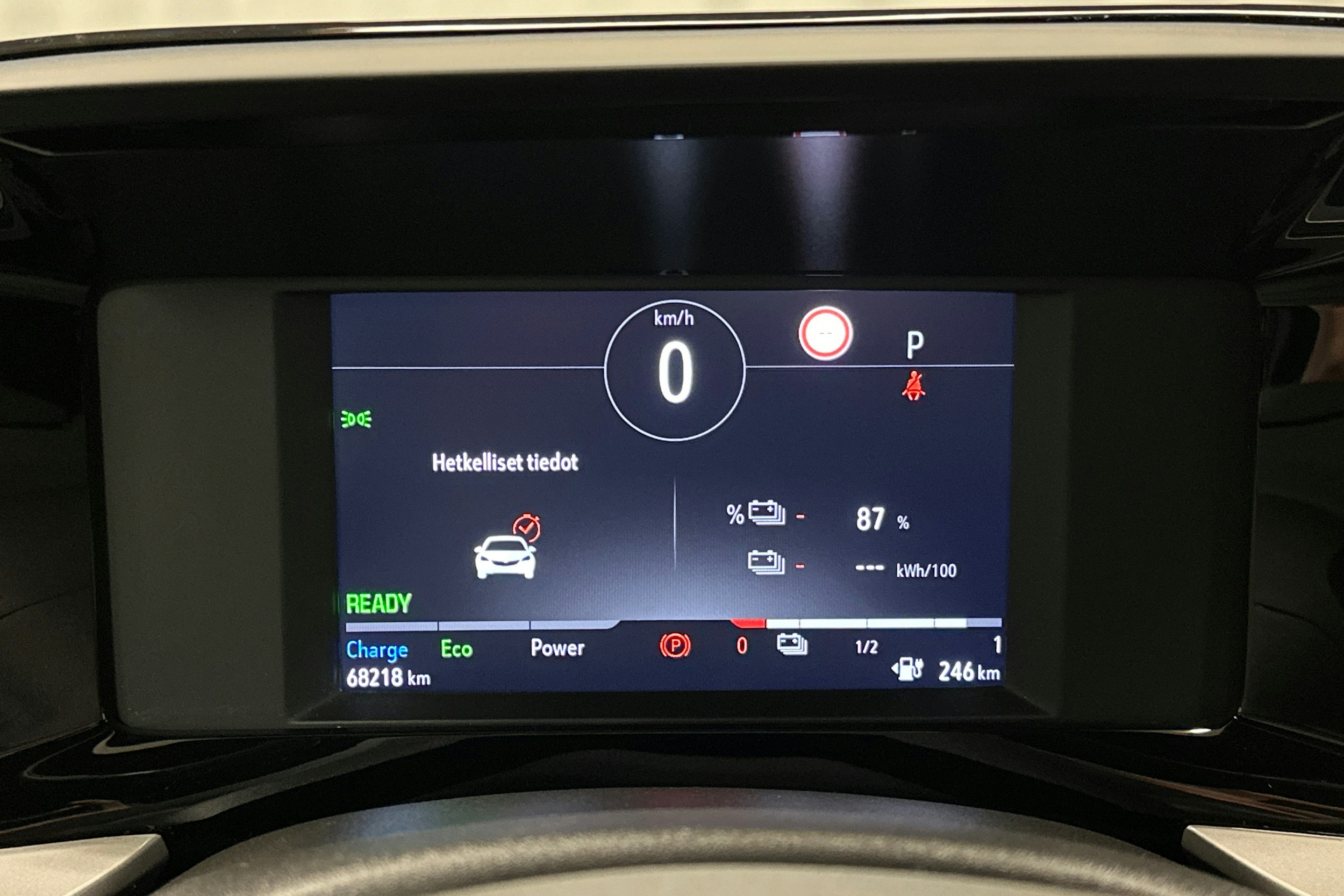 musta Opel Mokka 2022 kuva 19.