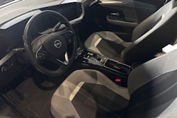 musta Opel Mokka 2022 kuva 6.