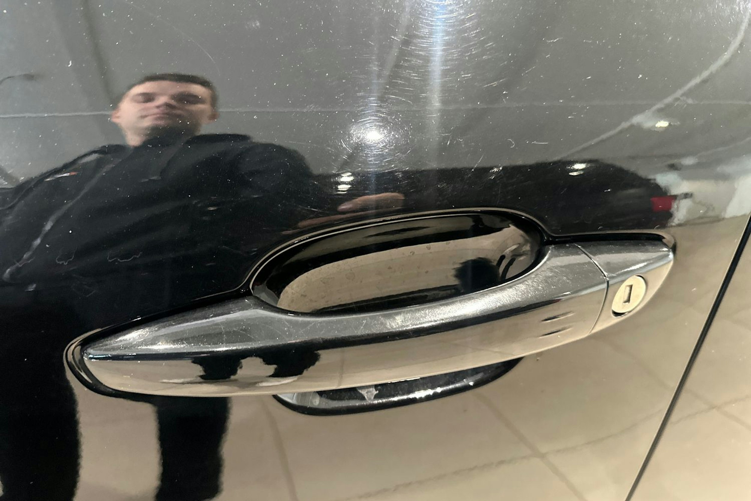 musta Opel Mokka 2022 kuva 12.