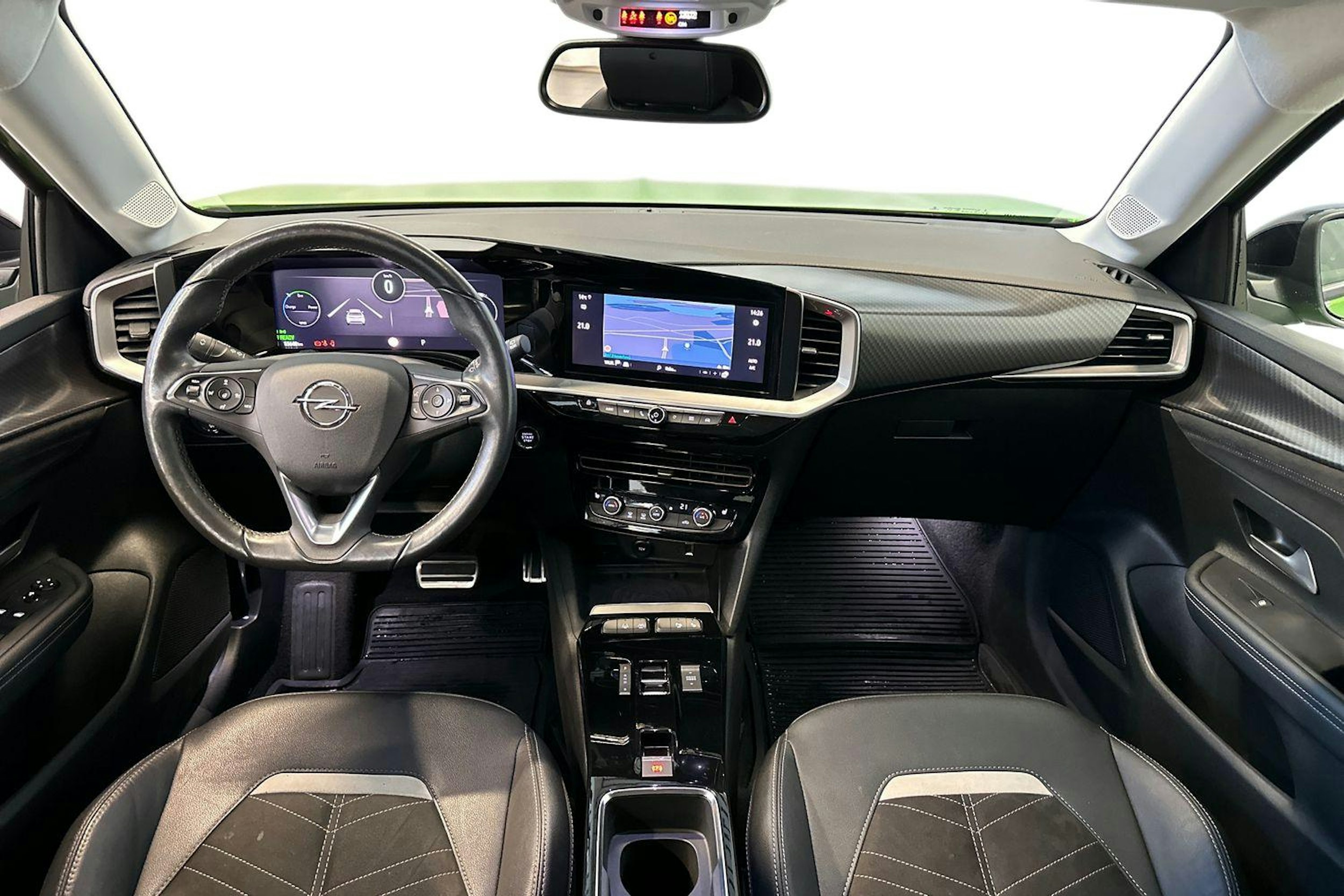 vihreä Opel Mokka-e 2021 kuva 9.