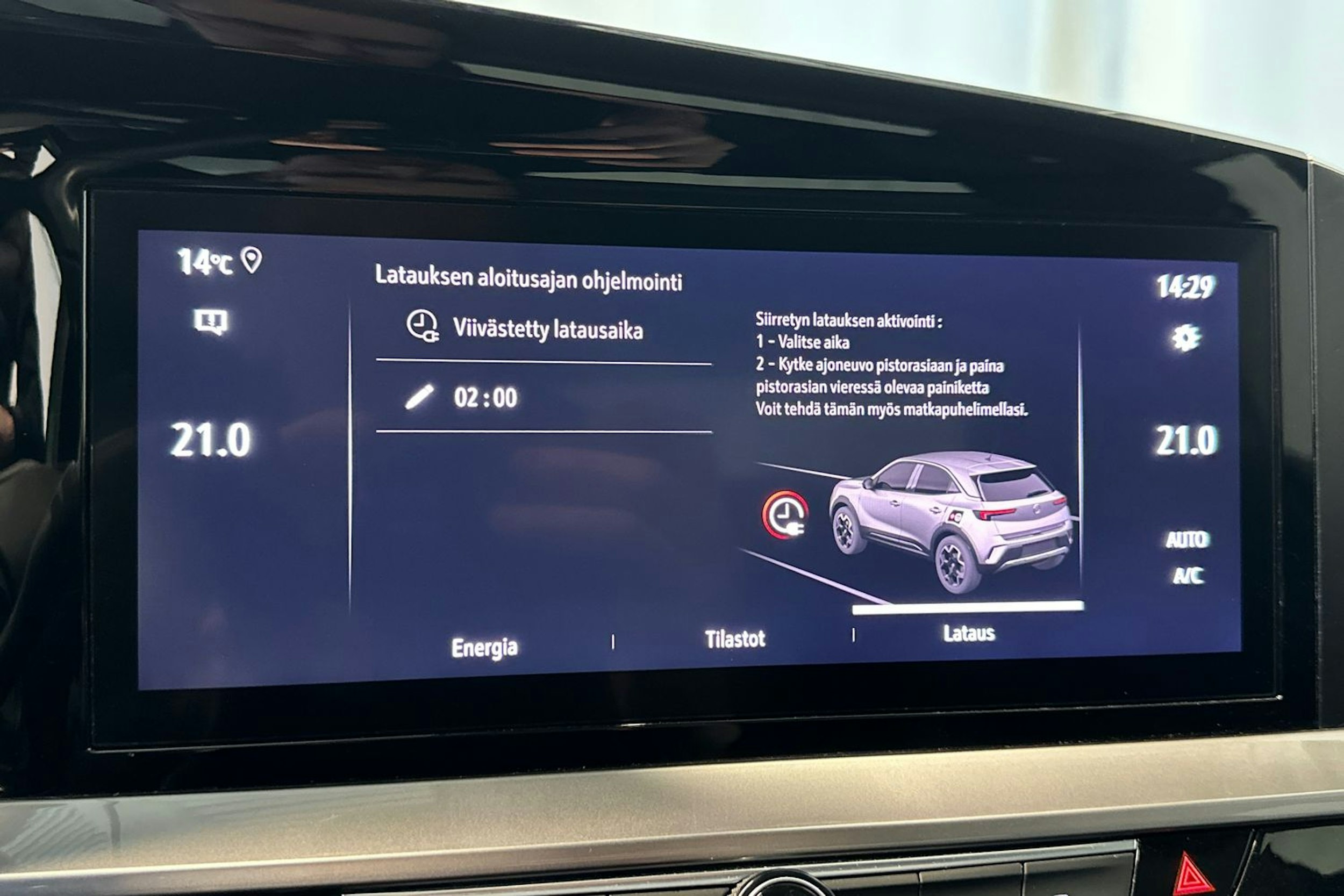 vihreä Opel Mokka-e 2021 kuva 21.