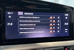 vihreä Opel Mokka-e 2021 kuva 24.