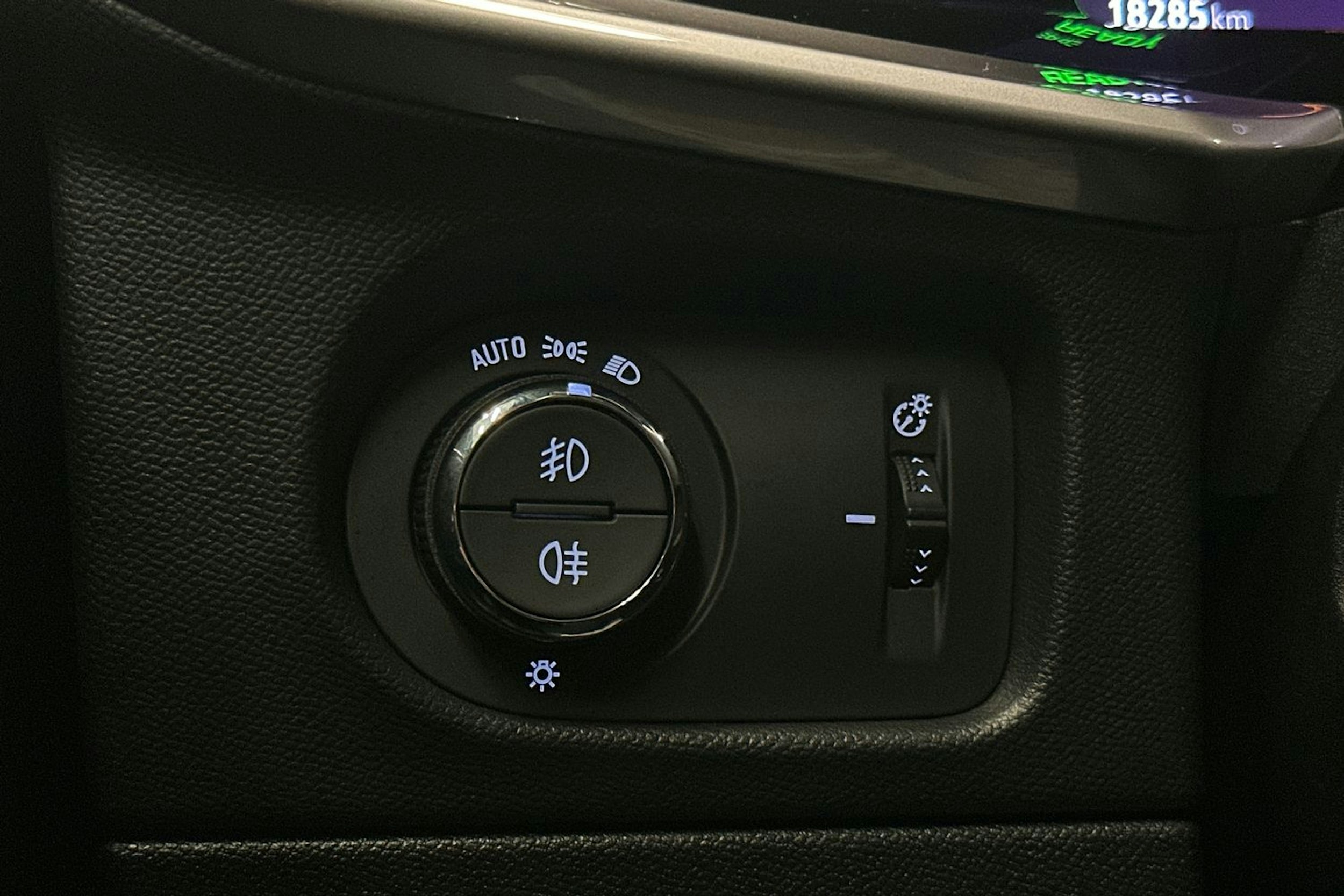hopea Opel Mokka-e 2022 kuva 27.