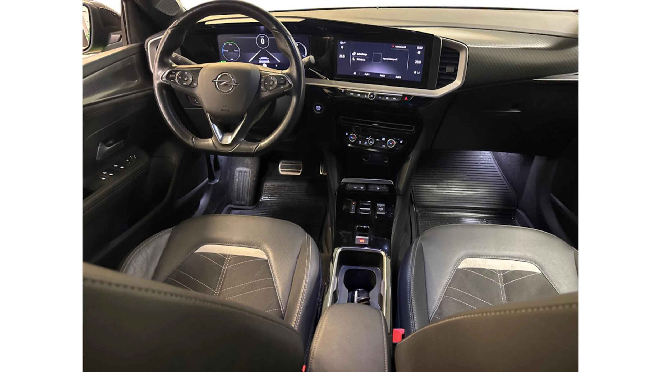 vihreä Opel Mokka-e 2023 kuva 5.