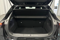 musta Opel Mokka-e 2023 kuva 15.