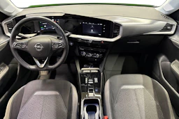 vihreä Opel Mokka-e 2023 kuva 7.