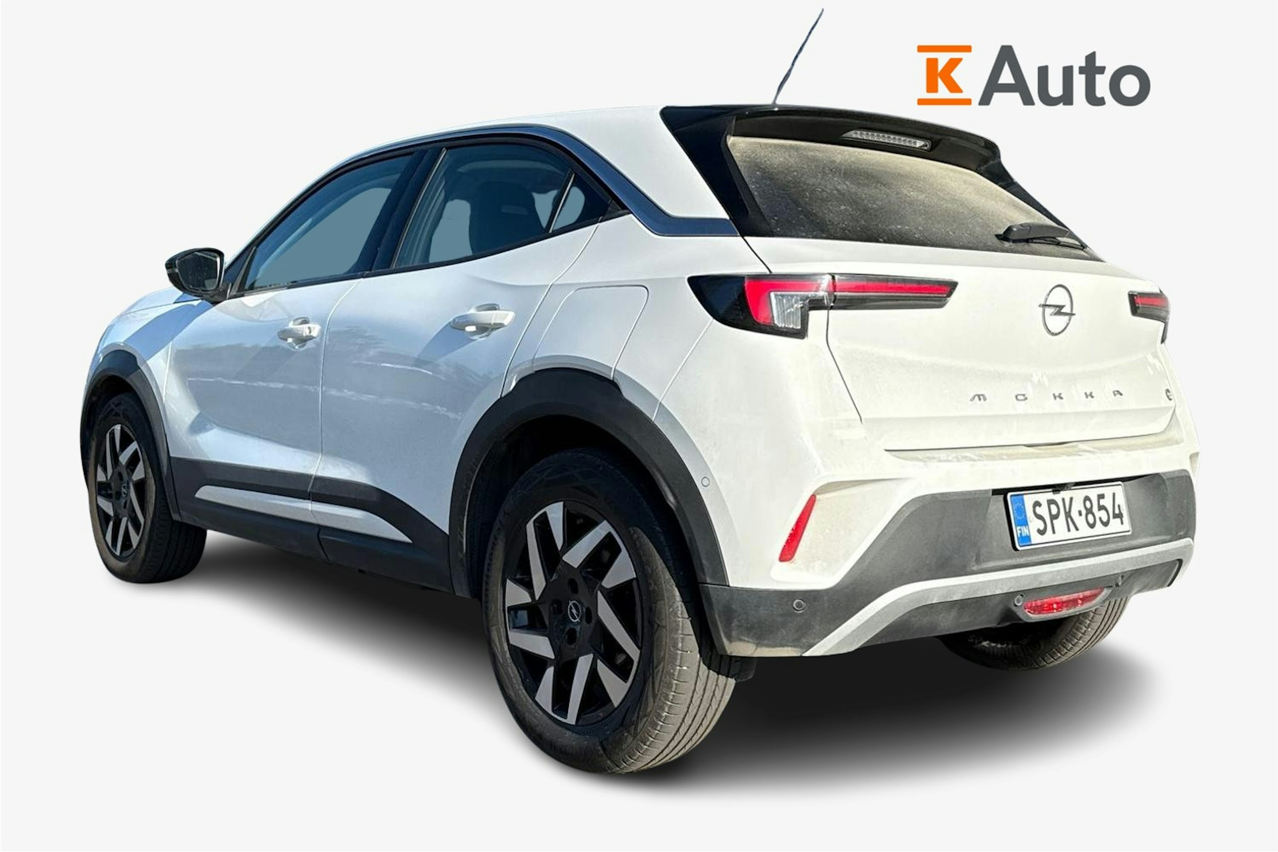 valkoinen Opel Mokka-e 2023 kuva 2.