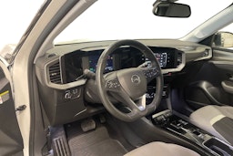 valkoinen Opel Mokka-e 2023 kuva 7.