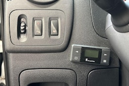 valkoinen Opel Movano 2017 kuva 12.