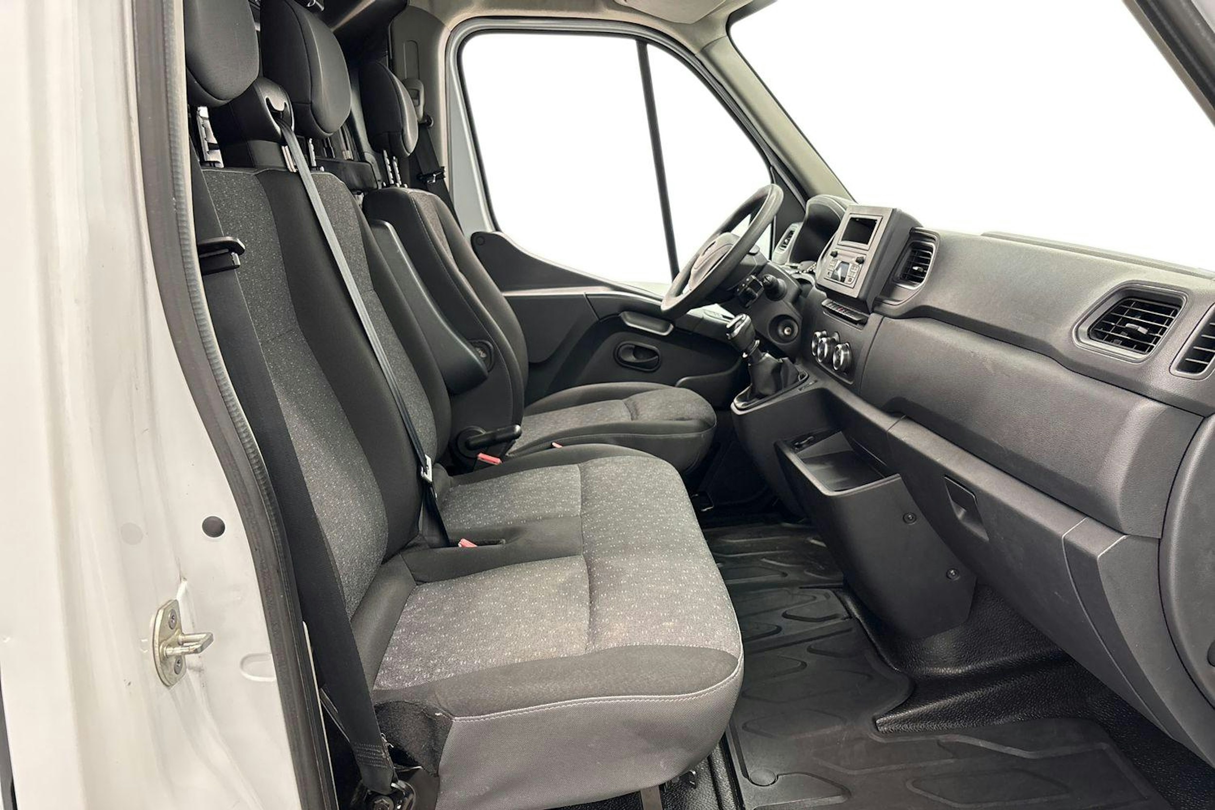 valkoinen Opel Movano 2020 kuva 10.