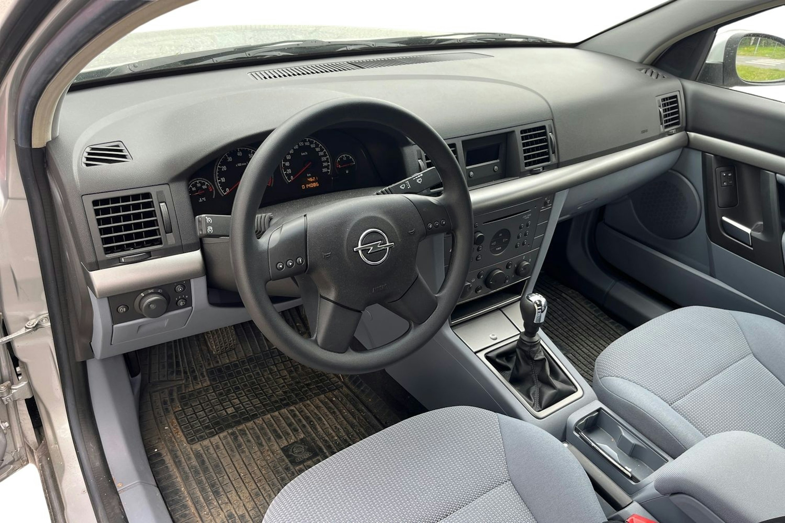 hopea Opel Vectra 2003 kuva 3.