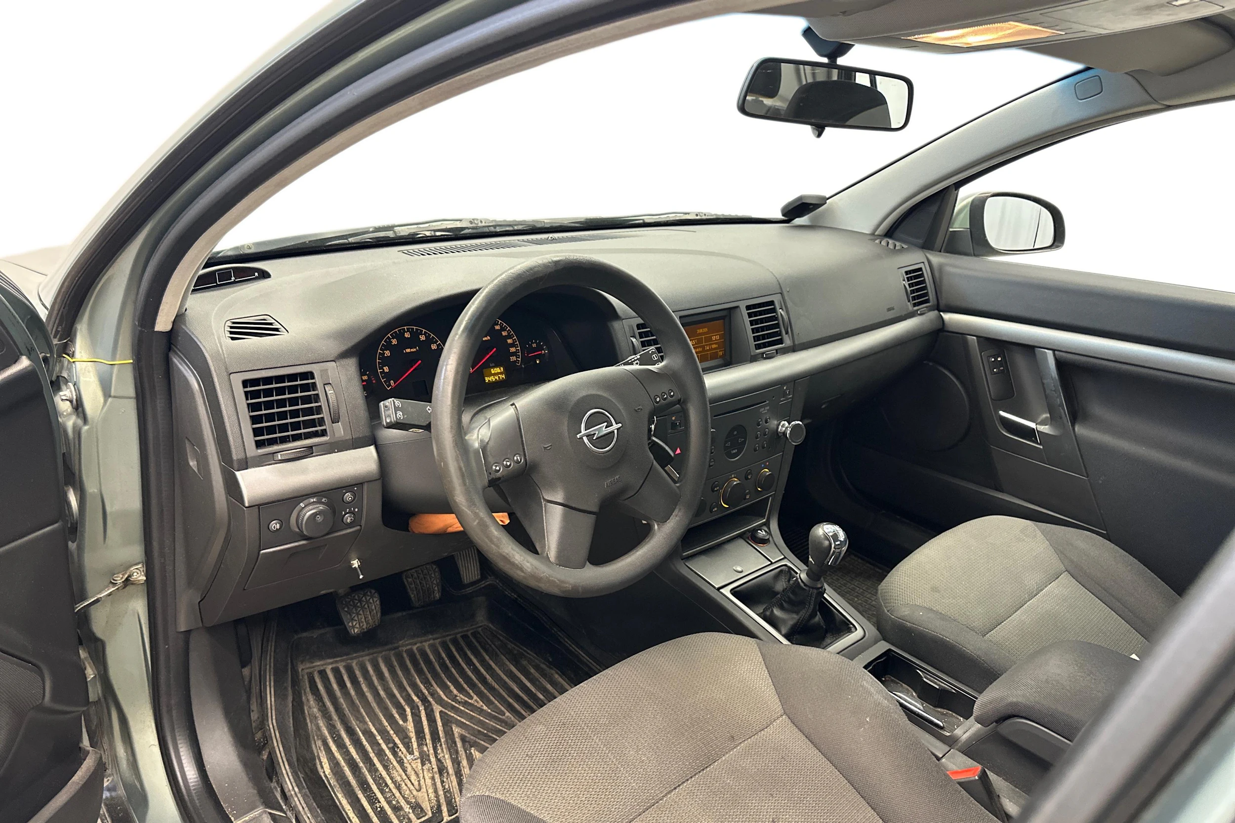 vihreä Opel Vectra 2003 kuva 6.