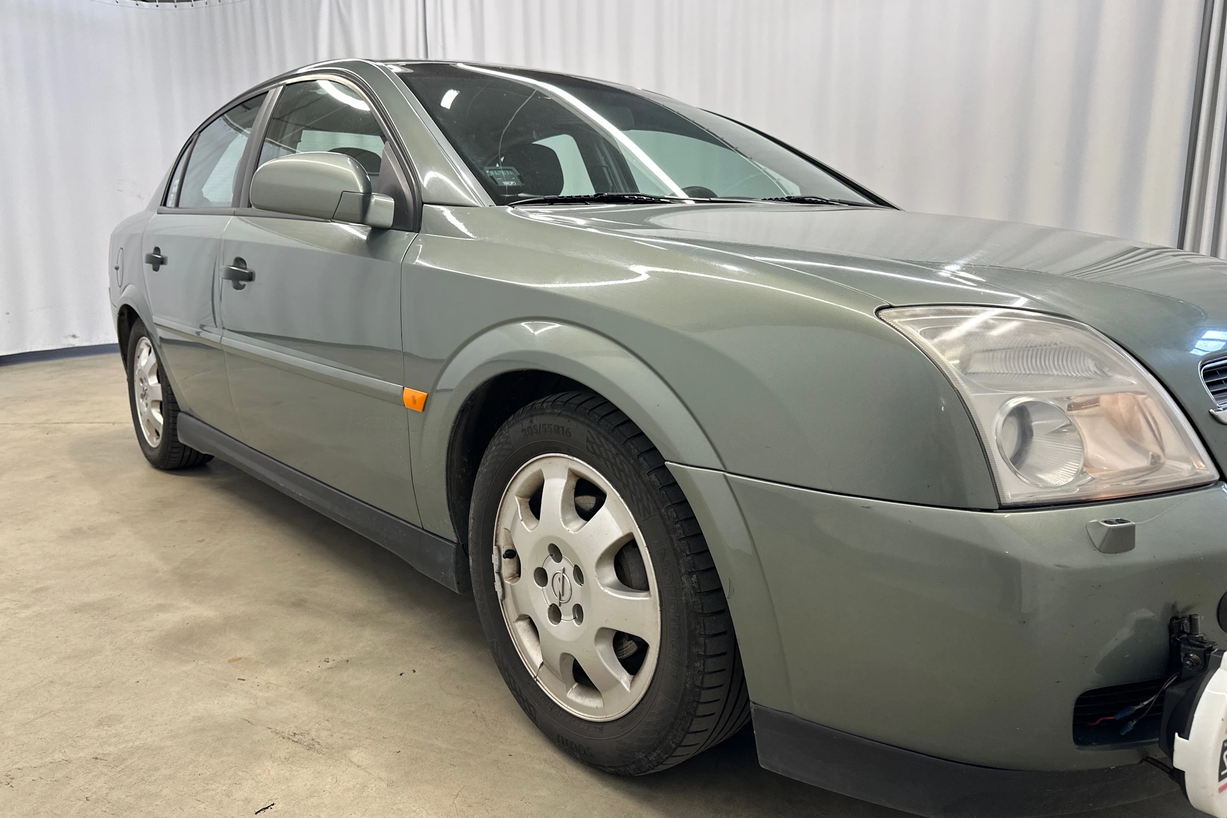 vihreä Opel Vectra 2003 kuva 11.
