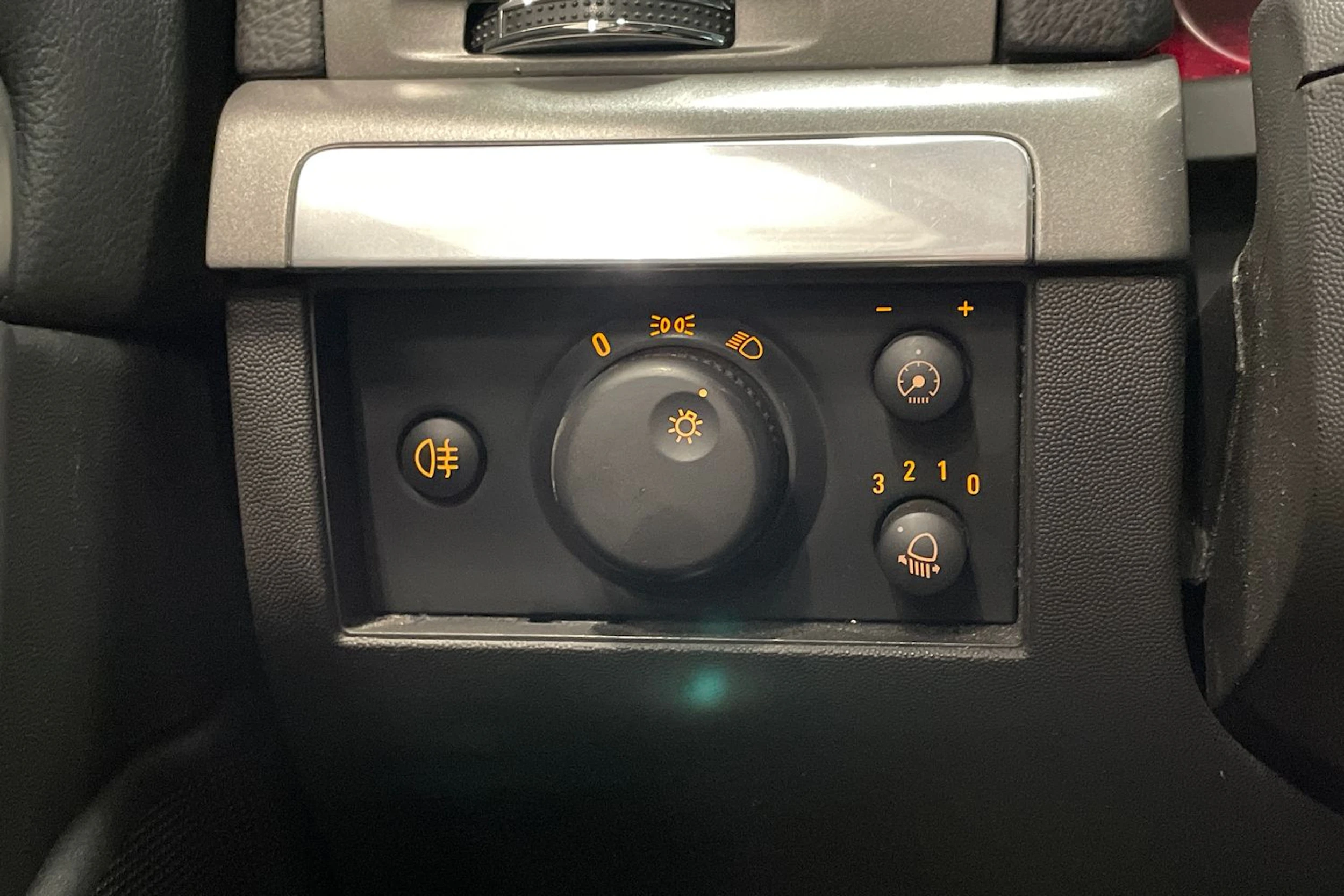 musta Opel Vectra 2006 kuva 18.