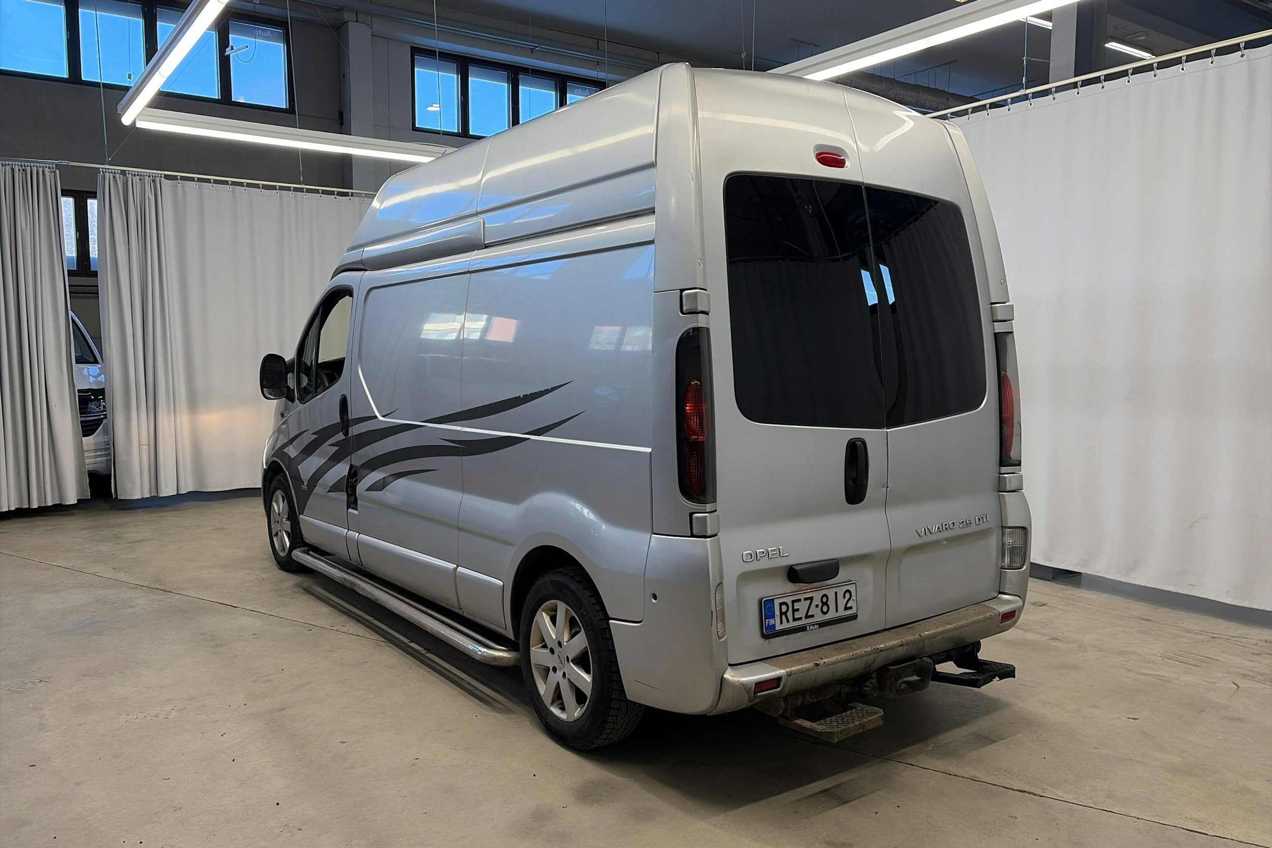 hopea Opel Vivaro 2004 kuva 9.