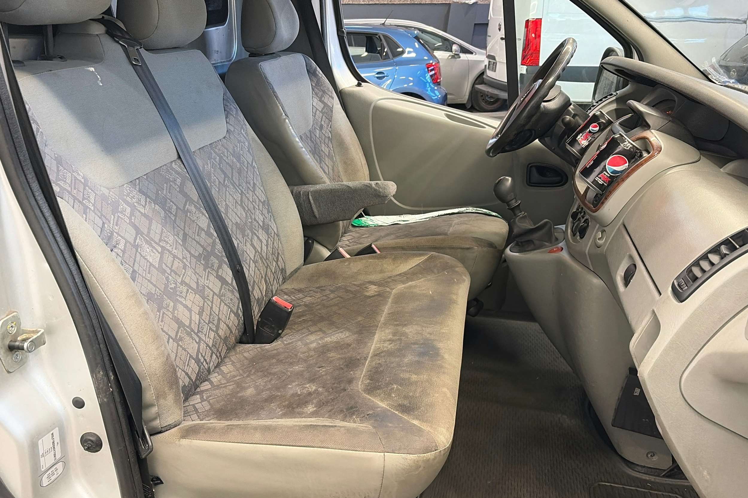 hopea Opel Vivaro 2004 kuva 19.