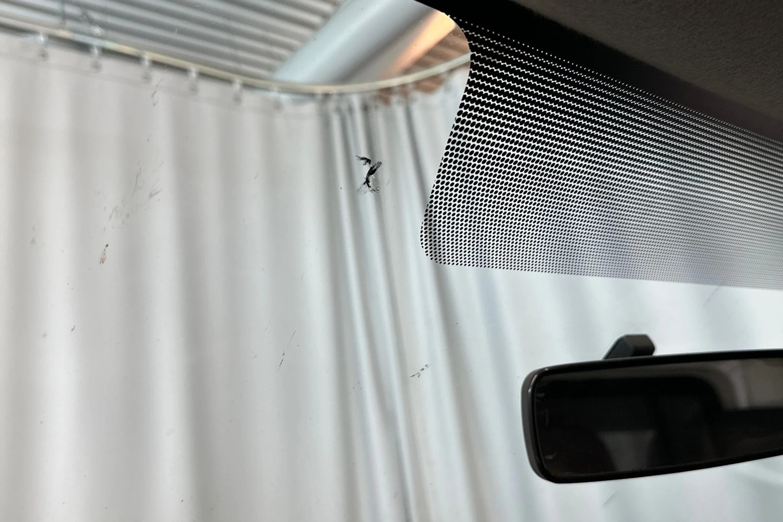 valkoinen Opel Vivaro 2007 kuva 38.