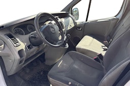 valkoinen Opel Vivaro 2008 kuva 3.