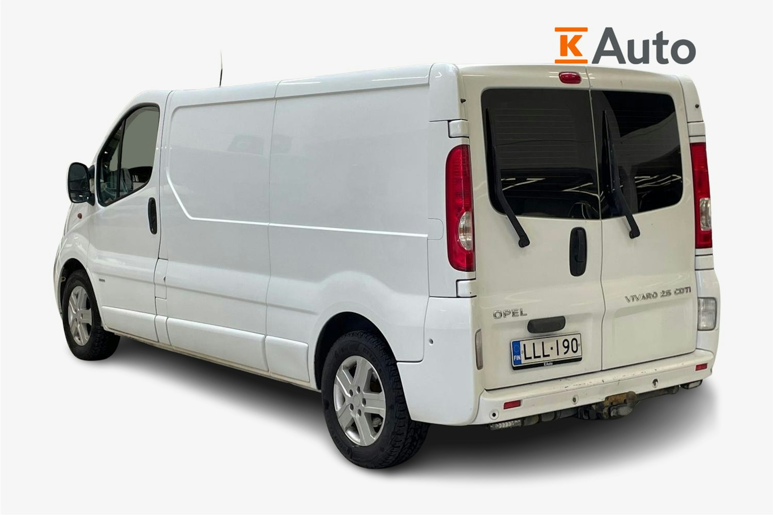 valkoinen Opel Vivaro 2010 kuva 2.