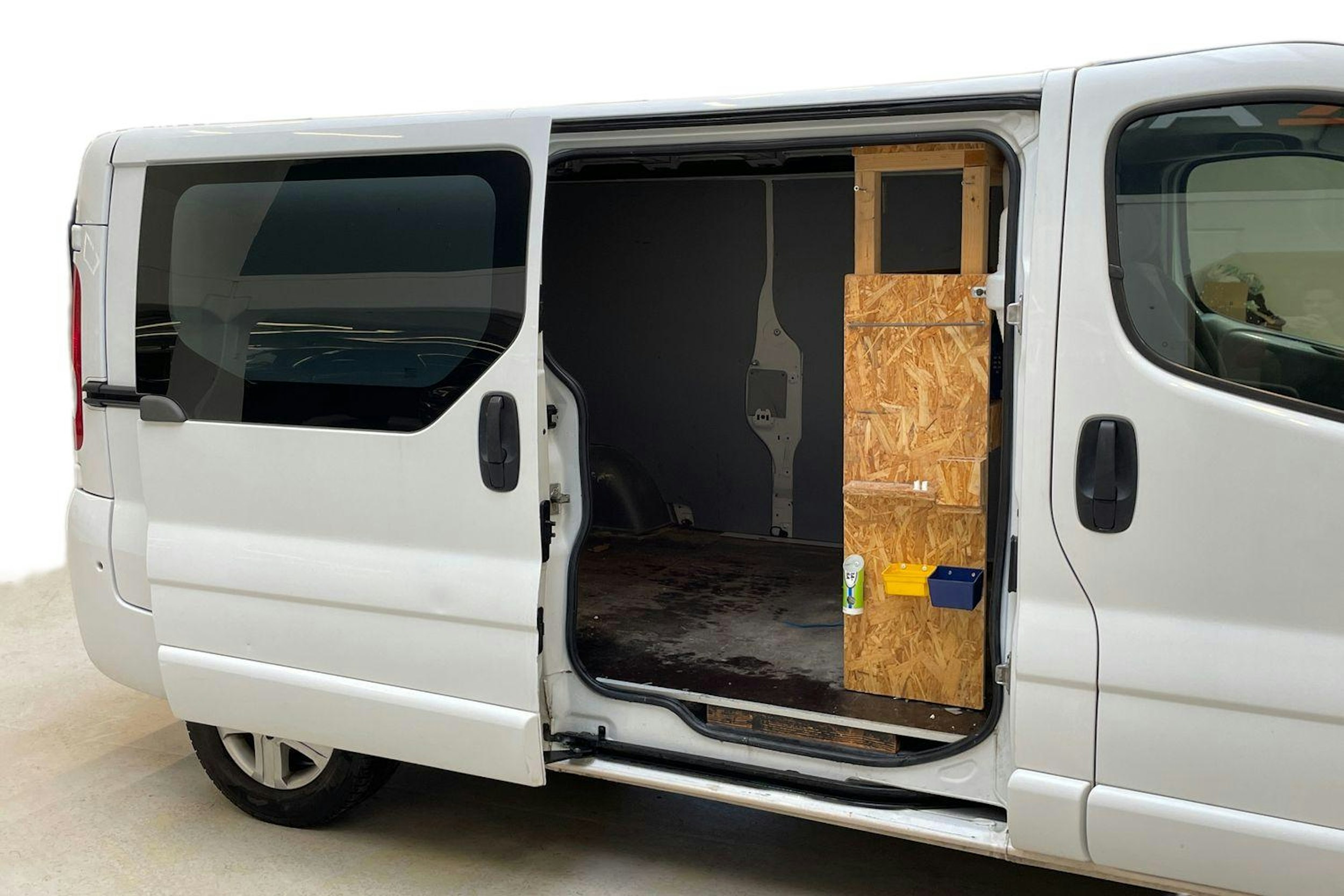 valkoinen Opel Vivaro 2010 kuva 8.