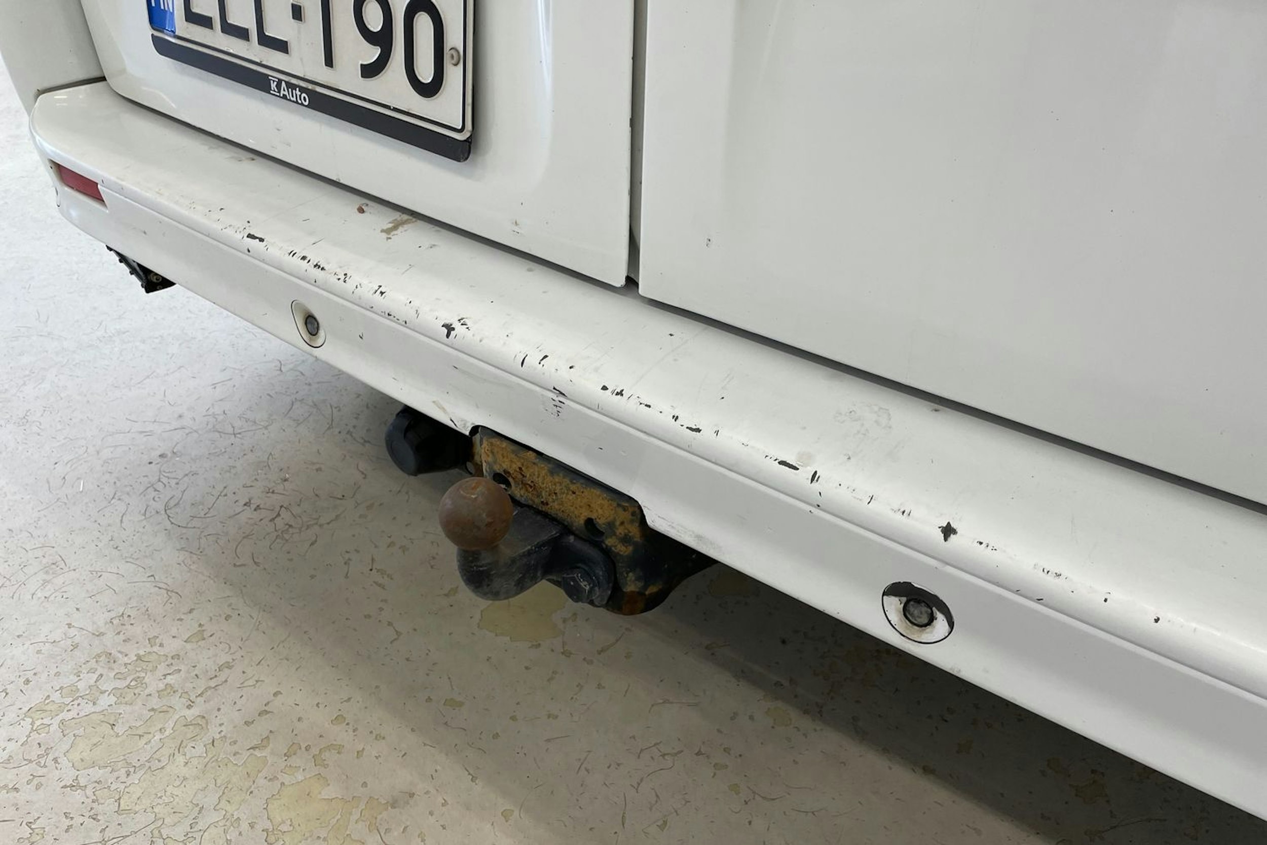 valkoinen Opel Vivaro 2010 kuva 29.