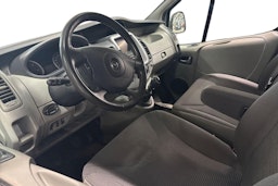 harmaa Opel Vivaro 2011 kuva 3.