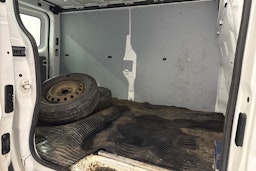 valkoinen Opel Vivaro 2012 kuva 25.