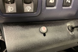 musta Opel Vivaro 2015 kuva 13.