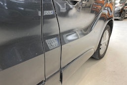 musta Opel Vivaro 2015 kuva 15.