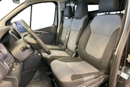 Musta Opel VIVARO 2016 kuva 11.