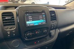 Musta Opel VIVARO 2016 kuva 13.