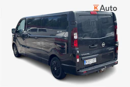 musta Opel Vivaro 2016 kuva 2.