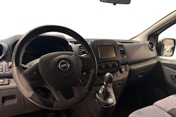 met. harmaa Opel Vivaro 2017 kuva 9.