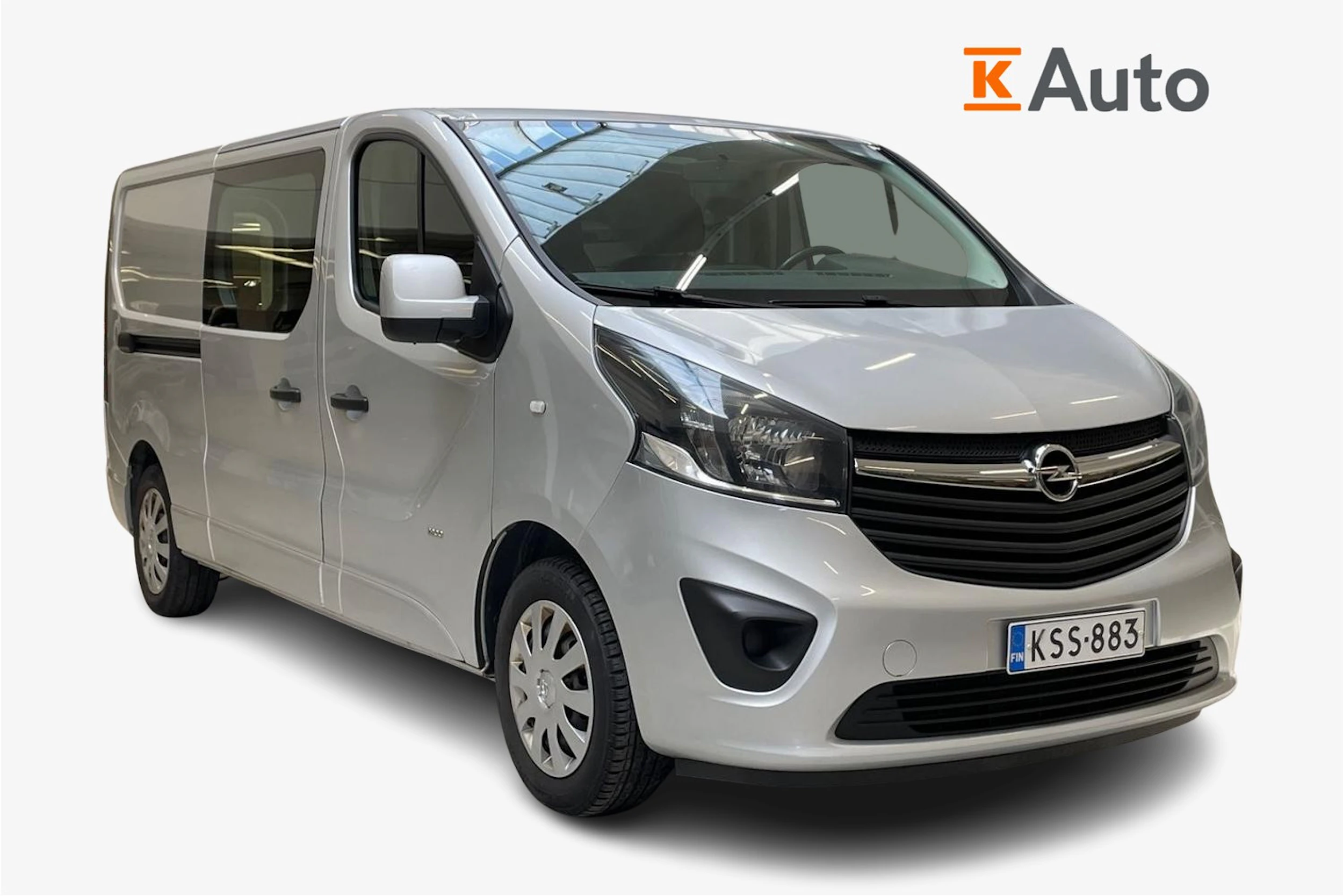harmaa Opel Vivaro 2017 kuva 1.