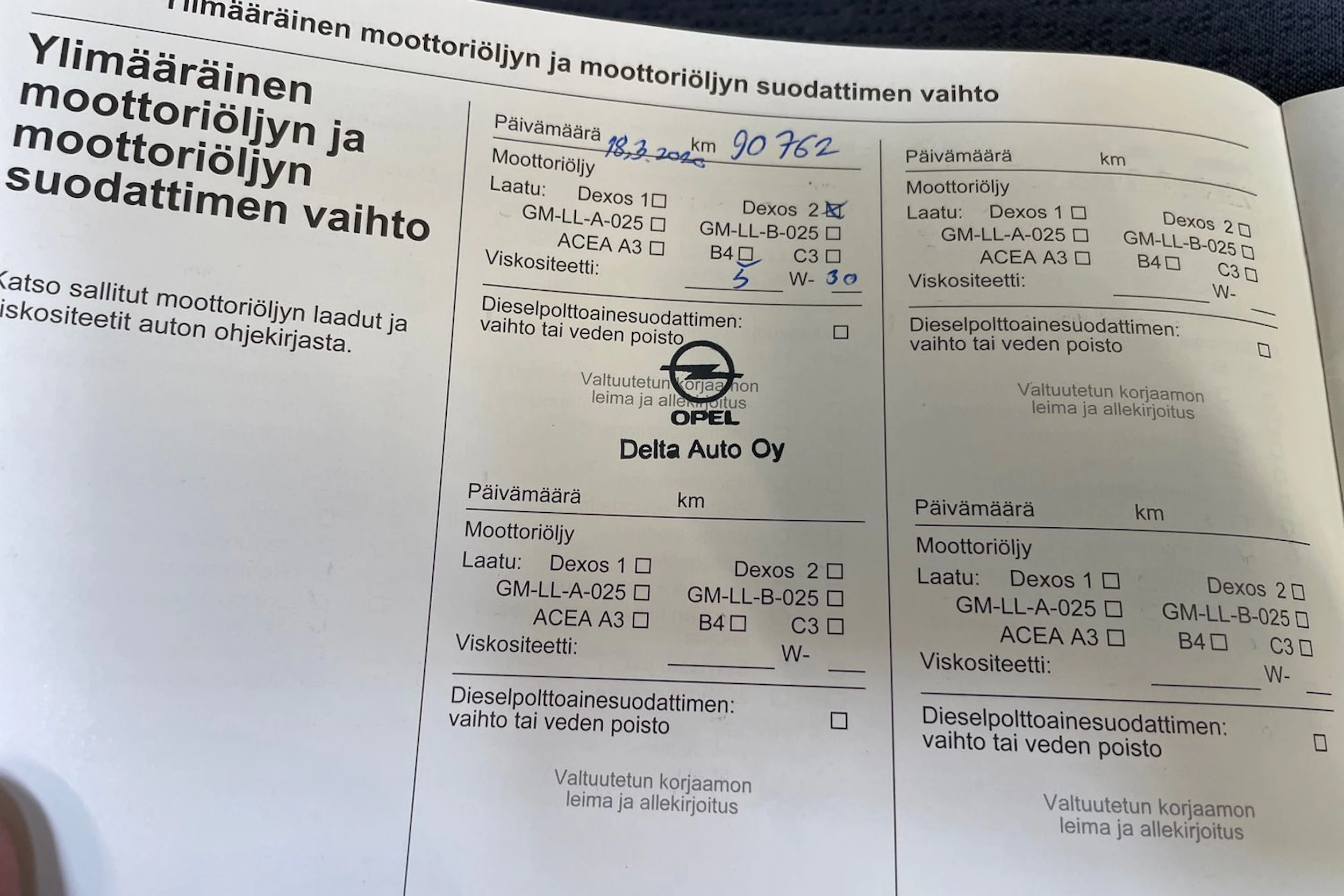 harmaa Opel Vivaro 2017 kuva 28.