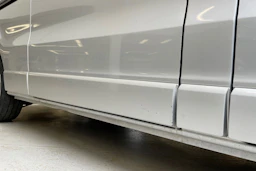 harmaa Opel Vivaro 2017 kuva 35.