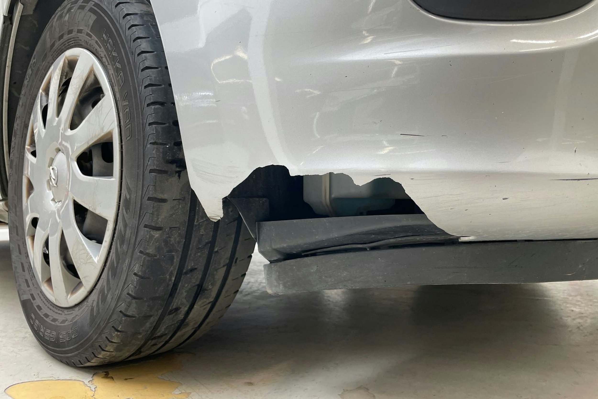 harmaa Opel Vivaro 2017 kuva 23.