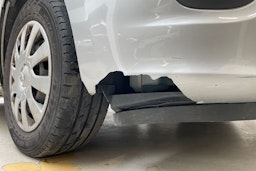 harmaa Opel Vivaro 2017 kuva 23.