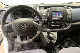 valkoinen Opel Vivaro 2017 kuva 9.