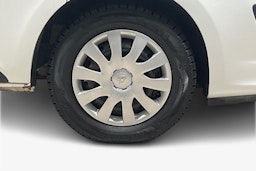 valkoinen Opel Vivaro 2017 kuva 11.