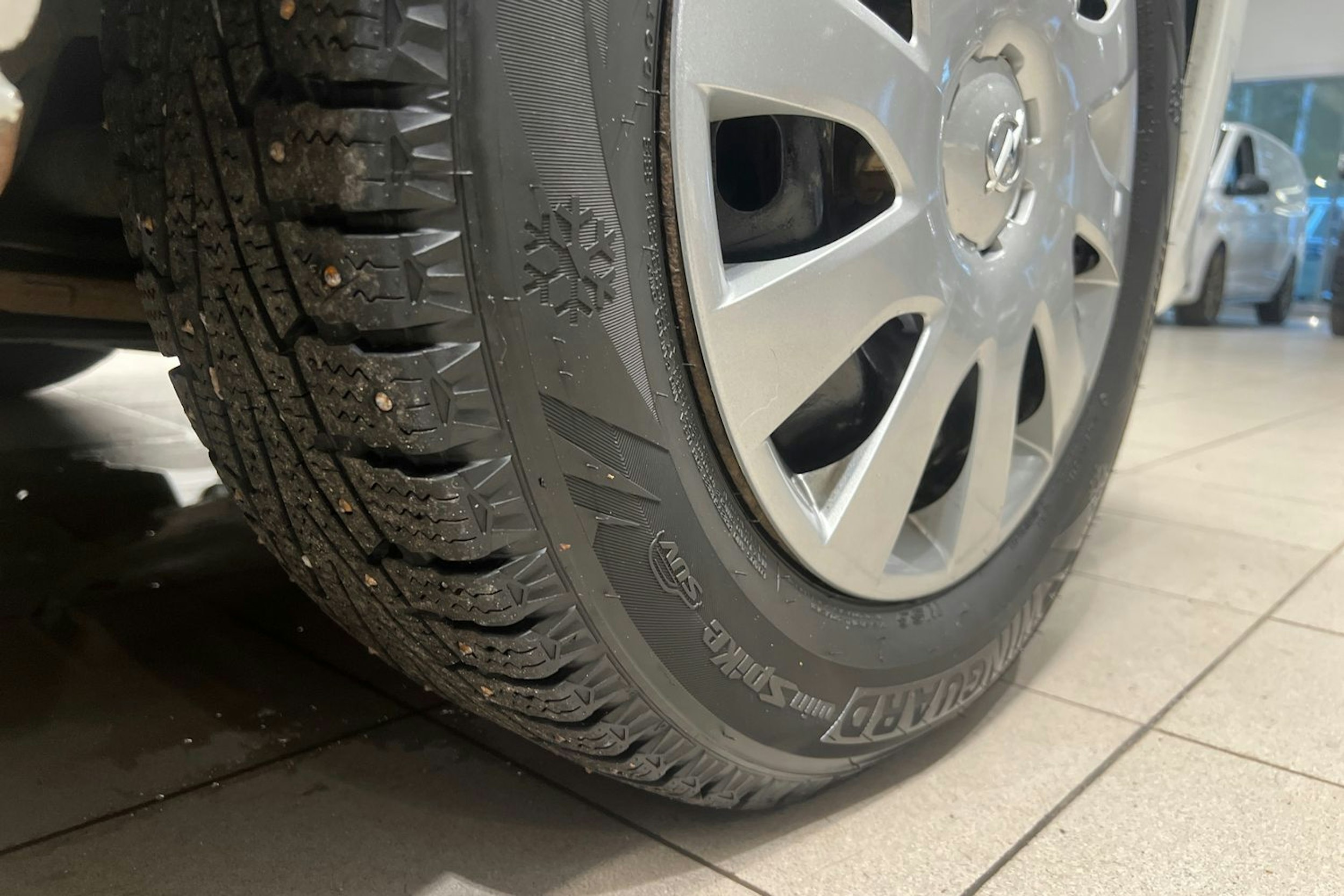 valkoinen Opel Vivaro 2017 kuva 21.