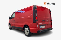 punainen Opel Vivaro 2018 kuva 2.